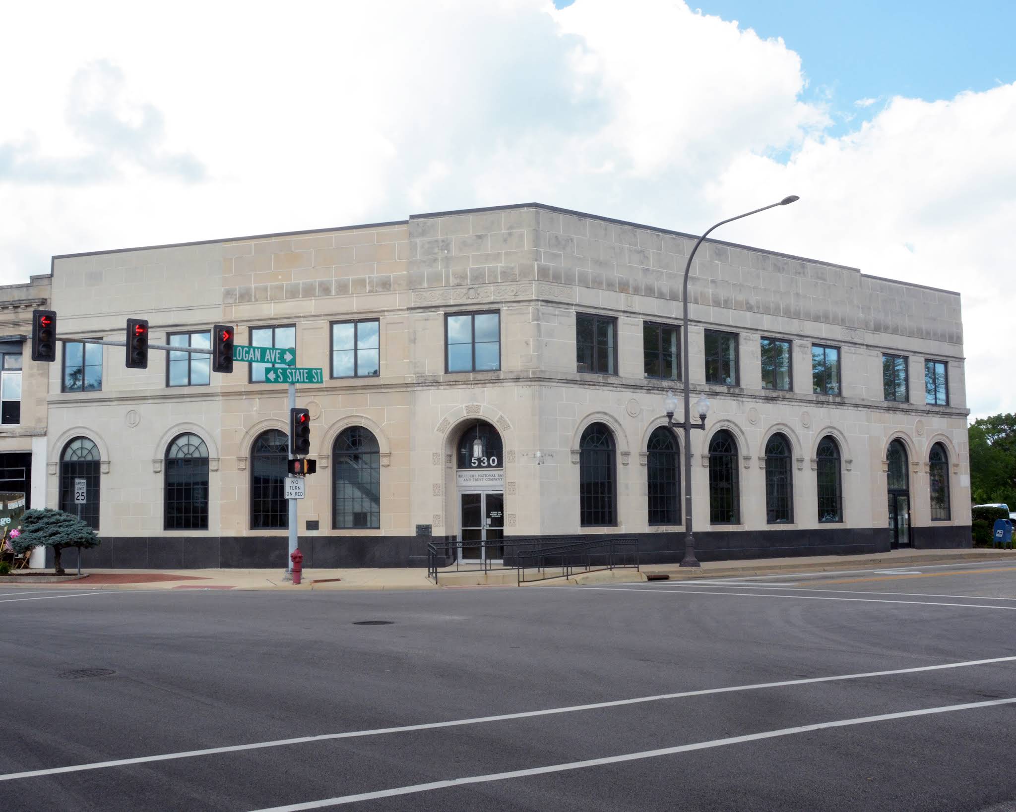Advocus National Title Insurance Company (Belvidere)