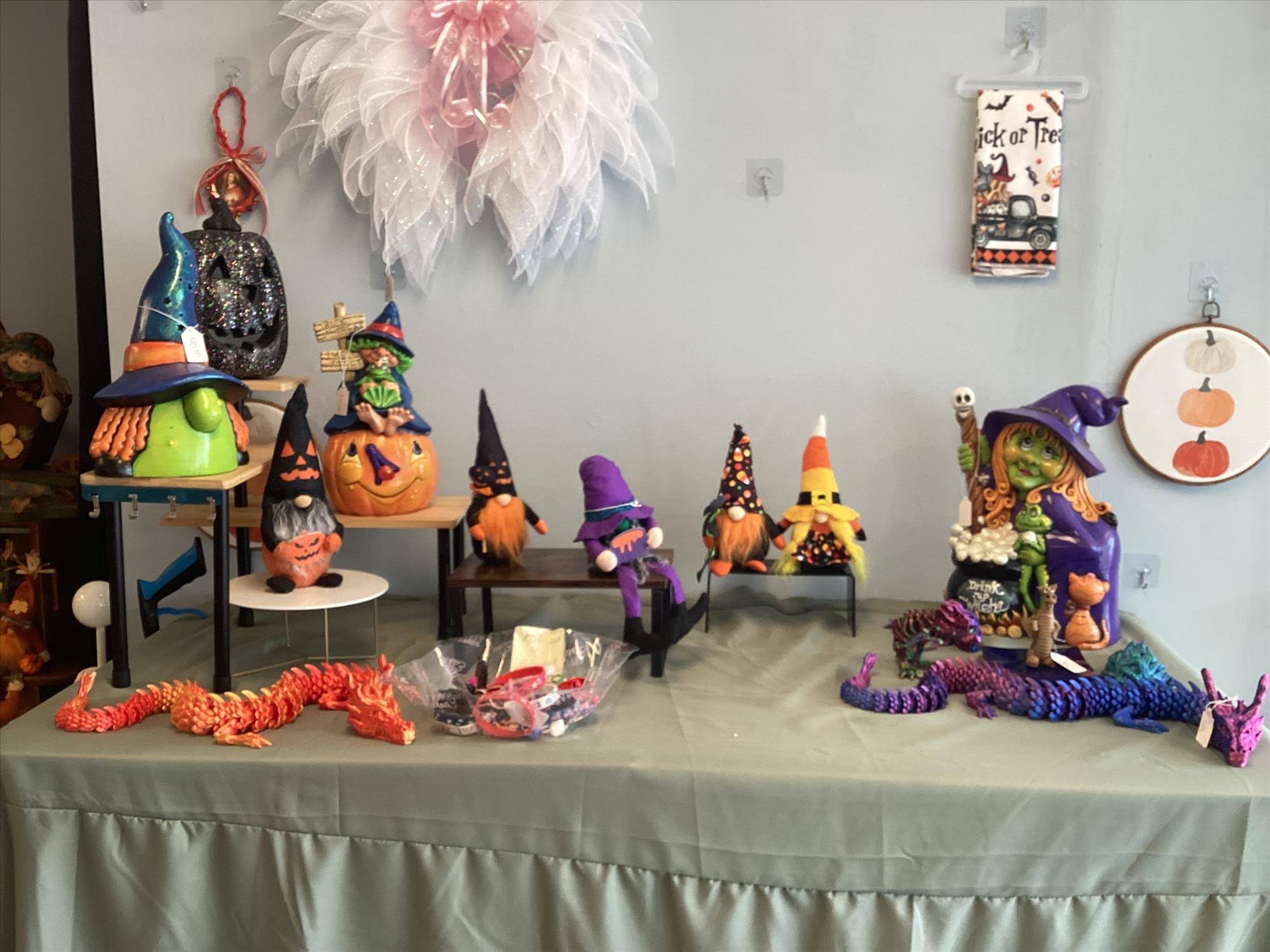 Gnomeland & Decor