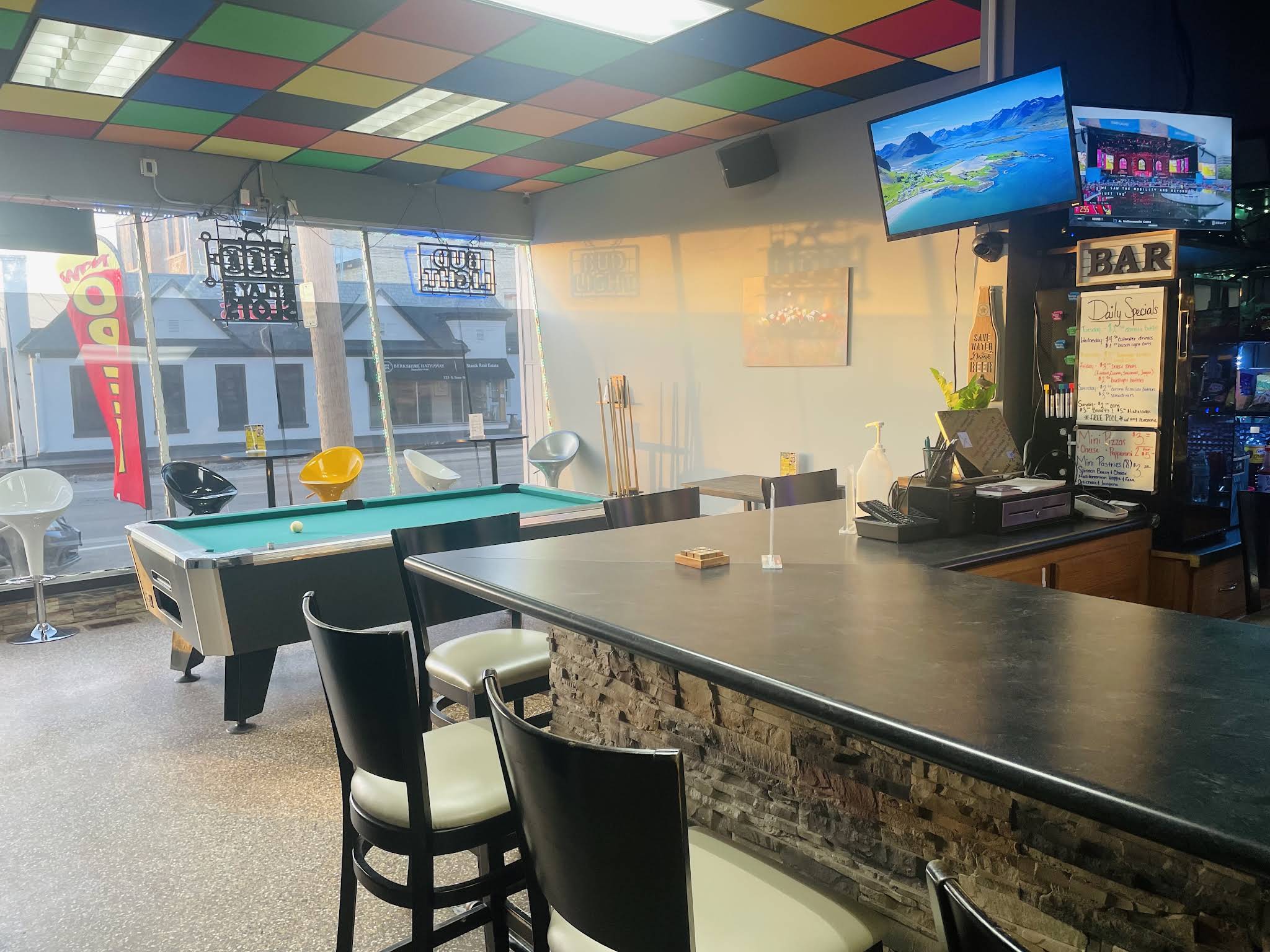 Olivo Gaming and Bar