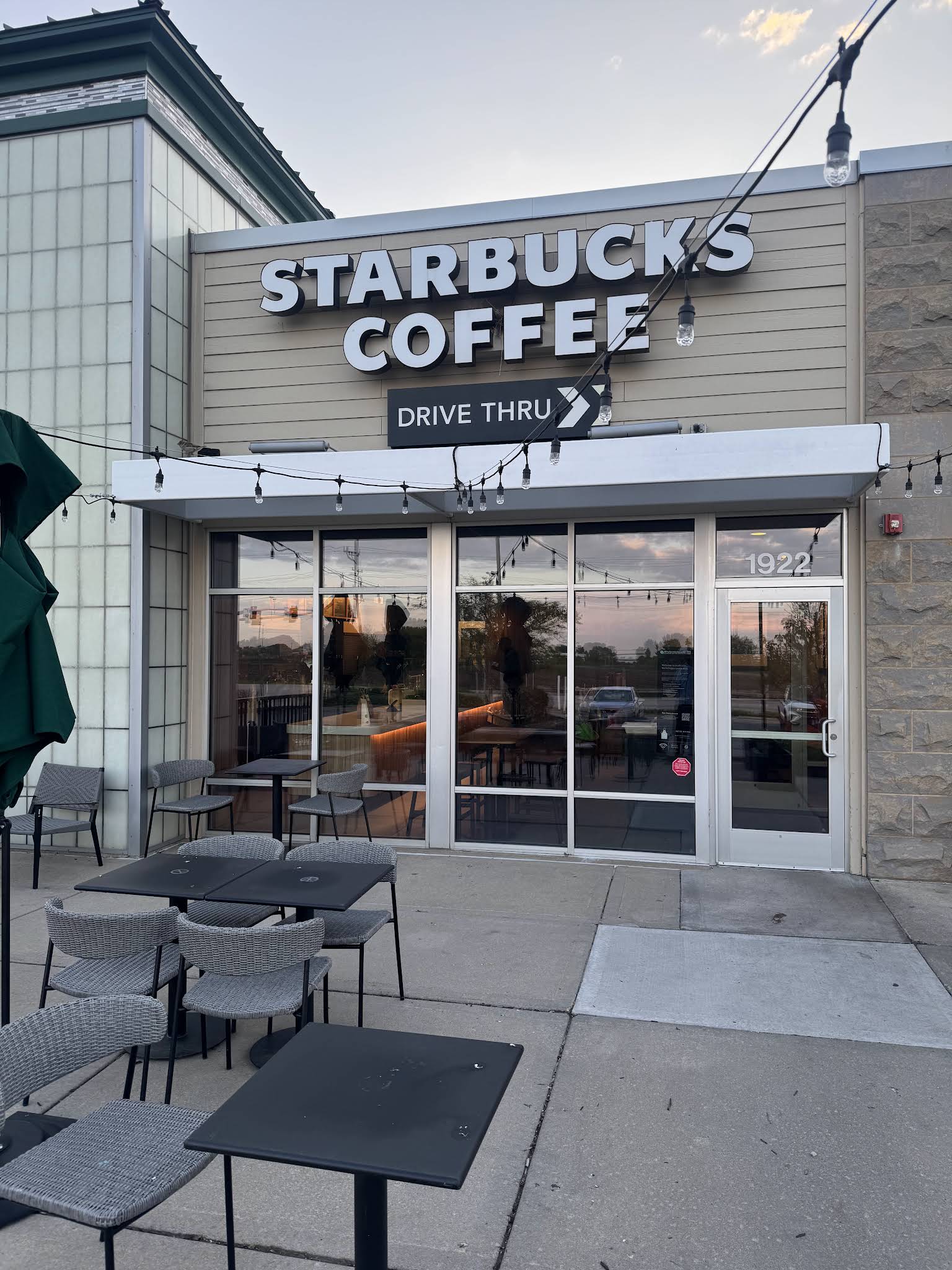 Starbucks (Belvidere)