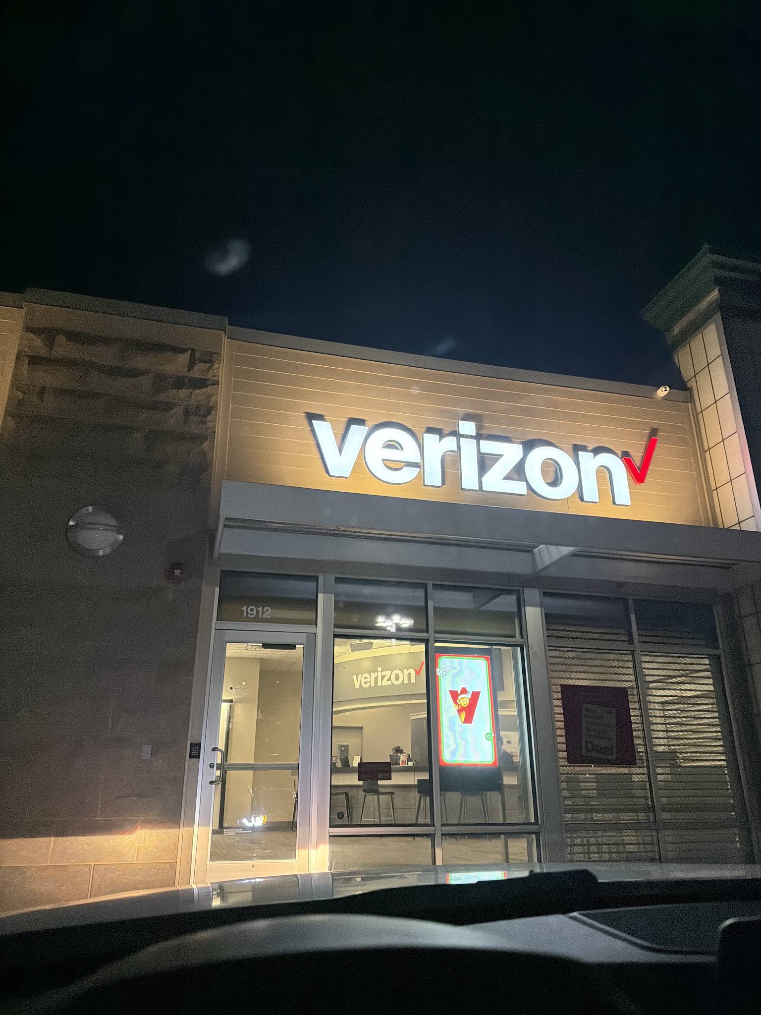 Verizon Authorized Retailer – Cellular Sales (Belvidere)