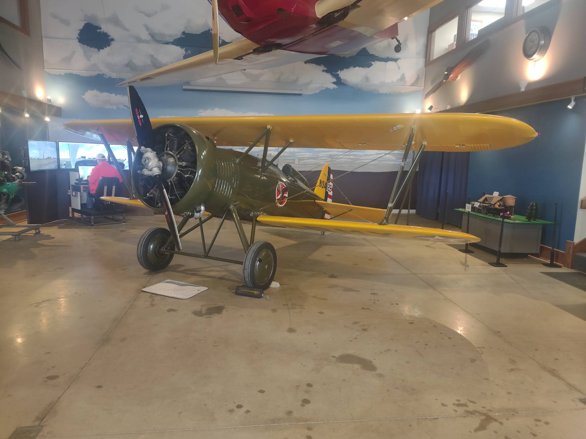 Vintage Wings and Wheels Museum